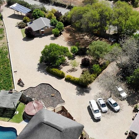 Tarantula Guest House Calvinia Экстерьер фото
