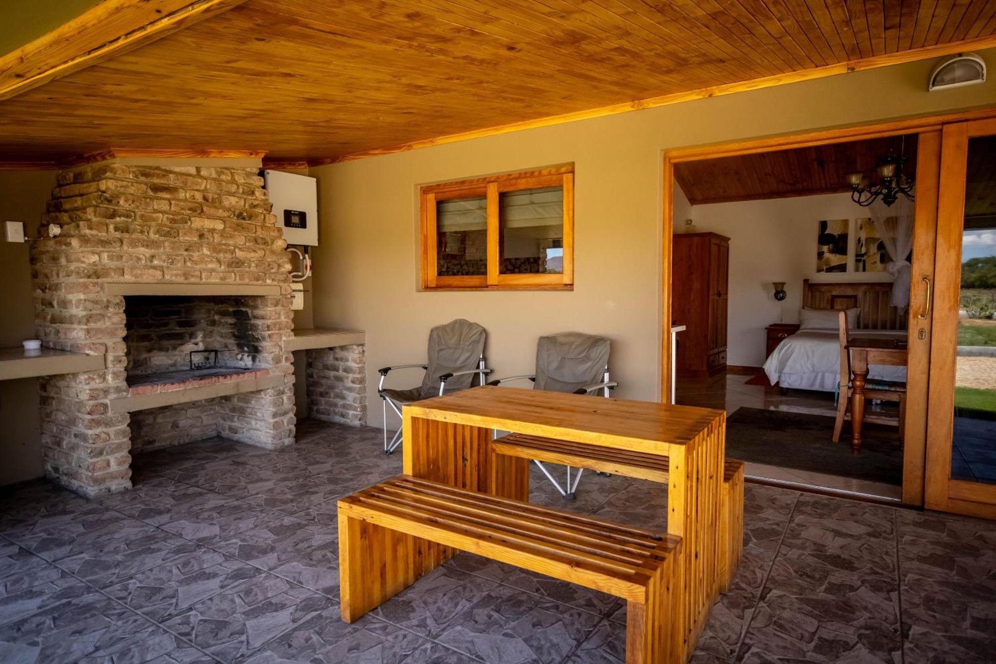 Tarantula Guest House Calvinia Экстерьер фото